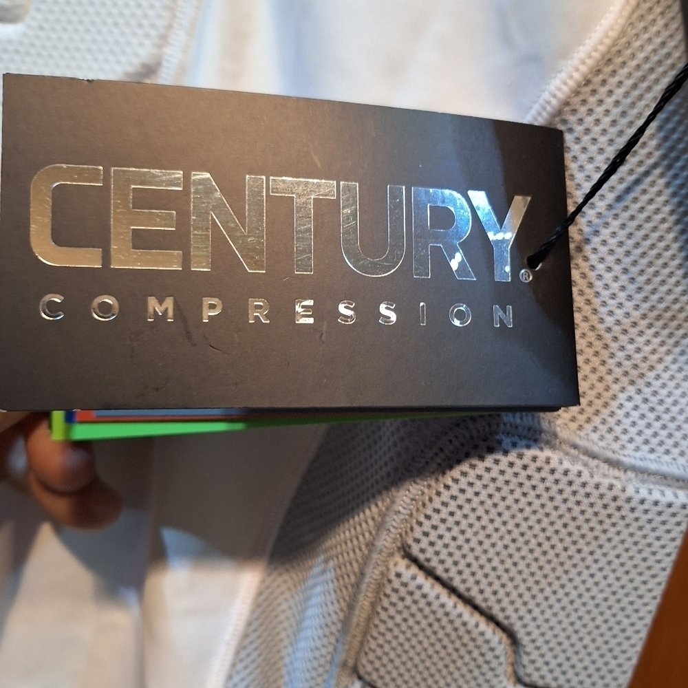 Century compression shirt adult XL. NWT. Boxing/ martial arts - Picture 2 of 9